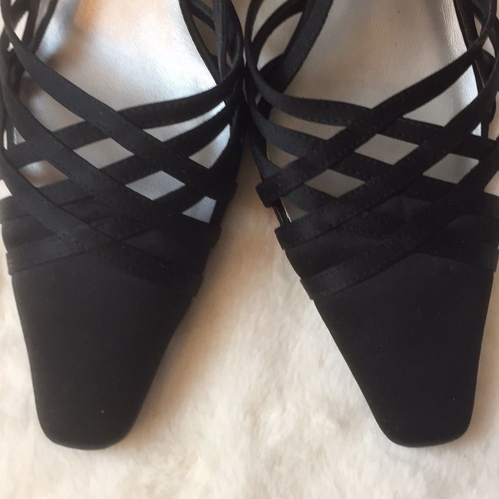 Mootsies Tootsies Black strappy heel… - Picture 2 of 8